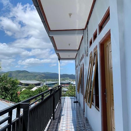 Bertus Guesthouse Labuan Bajo Eksteriør bilde